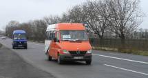 Stire din Eveniment : Microbuzele de transport persoane, luate la puricat de polițiști