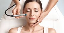 Stire din Sănătate : Microdermabraziunea, recomandată pentru a trata zona feței și a gâtului