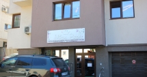 Stire din Eveniment : Copiii de la Micul Regat, "ascunși" de părinți. "Tu ești ăla care ai fost dat cu capul de perete și aruncat din pat?"