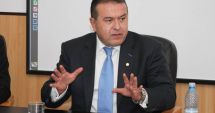 Stire din Economie : "Cooperarea economică româno-indiană ar trebui să aibă la bază sectoare precum IT, petrol și construcția de nave"