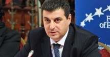 Stire din Politică-Administrație : Mihnea Motoc va participa la reuniunea miniștrilor Apărării ai statelor NATO