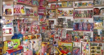 Stire din Eveniment : Mii de jucării contrafăcute, găsite într-un container în Portul Constanța