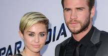 Miley Cyrus s-a logodit cu actorul australian Liam Hemsworth