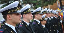 Stire din Cultură-Educație : DEPUNEREA JURĂMÂNTULUI MILITAR, LA ACADEMIA NAVALĂ "MIRCEA CEL BĂTRÂN"