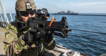 Stire din Eveniment : Militarii Forțelor Navale Române participă la acțiuni de luptă