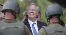 Stire din Eveniment : Ministrul britanic al Apărării,  în vizită la baza aeriană  Mihail Kogălniceanu