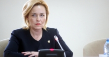 Stire din Politică-Administrație : Ministrul Carmen Dan vrea să acopere deficitul de personal.  Se vor face  6.000 de angajări