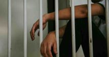 Stire din Eveniment : Minor reținut că a păcălit o bătrână