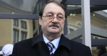 Stire din Eveniment : Mircea Băsescu află astăzi dacă va fi eliberat condiționat