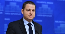 Stire din Economie : "Cetățenii României nu își vor pierde vacanțele sau banii plătiți pe vacanțe pentru 2018"