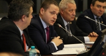 Stire din Politică-Administrație : Ministrul Turismului vrea alte broșuri de promovare a României