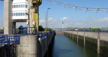 Stire din Economie : Modernizarea ecluzelor canalelor navigabile a obținut finanțarea pentru faza a II-a