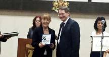 Stire din Politică-Administrație : Monica Macovei, premiată pentru lupta împotriva corupției