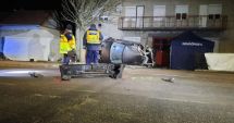 Stire din Actualitate : Şapte morți în urma unui accident cu o mașină în care erau înghesuiți 10 migranți