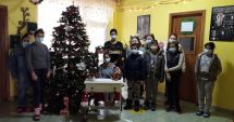 Stire din Social : Copiii de la Centrul „Antonio” îl aşteaptă pe Moş Crăciun