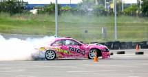 Stire din Sport : Mulți cai putere și roți încinse, la a patra ediție a Motul Motorsport Event