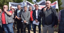 Stire din Economie : Muncitorii de la Oil Terminal Constanța cer demisia ministrului Energiei