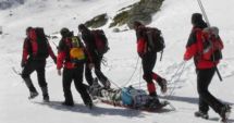 Stire din Actualitate : Zi dificilă pentru salvamonțiști. Au recuperat 19 oameni pierduți pe munte. 10 au ajuns la spital