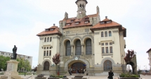 Stire din Cultură-Educație : Elevii sărbătoresc Mica Unire