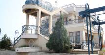 Stire din Cultură-Educație : Misterioasa istorie a clădirii înălțate la Constanța pentru regina Elisabeta