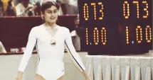 Stire din Actualitate : Costumul legendar al Nadiei Comăneci, readus la viață după 50 de ani