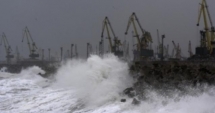 Stire din Economie : COD ROȘU DE VISCOL LA CONSTANȚA! Navigația în porturile maritime a fost suspendată
