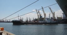 Stire din Economie : Navigația în porturile Constanța și Midia a fost suspendată
