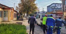 Stire din Politică-Administrație : Primăria Năvodari continuă să desfăşoare lucrări de salubrizare a oraşului