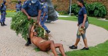 Stire din Actualitate : „Regele Khoisan” din Africa de Sud, arestat după ce a crescut canabis lângă palatul prezidențial