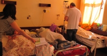 Stire din Sănătate : Neurologii fac jonglerii pentru a salva vieți. "Nu ne înțelege nimeni. Avem mulți pacienți tineri cu afecțiuni grave"