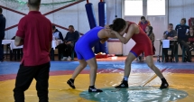 Stire din Sport : Luptătorii constănțeni, medaliați la Naționalele școlare