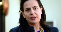 Stire din Politică-Administrație : Senatorul Ramona Nicoleta Dinu își prezintă echipa la Mangalia