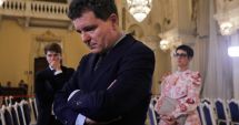 Stire din Politică-Administrație : Nicușor Dan nu a participat la funeraliile fostului președinte Ion Iliescu