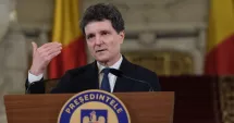 Stire din Politică-Administrație : Prima reacţie a lui Nicușor Dan după ce guvernul Bolojan a picat