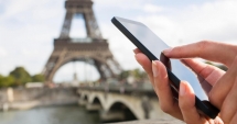 Stire din Social : VEȘTI BUNE PENTRU CEI CARE CĂLĂTORESC ÎN UE. Tarifele de roaming vor fi plafonate la 3,2 eurocenți pe minut