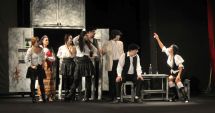 Stire din Cultură-Educație : "Niște năroji" ajung la Teatrul de Stat din Constanța