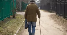 Stire din Social : Noi ajutoare pentru pensionarii cu venituri mici