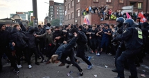 Stire din Actualitate : Noi violențe și arestări la Hamburg, deși summitul G20 s-a încheiat