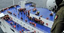 Stire din Actualitate : Pasagerii de pe feribotul Norman Atlantic care au sărit în mare, mușcați de rechini
