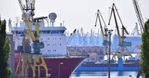 Stire din Economie : Noul șef al transporturilor  a aprobat investițiile  din portul Constanța