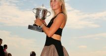 Stire din Fun : Nu-i film porno,  joacă Sharapova!