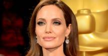 Stire din Monden : Angelina Jolie s-a supus unei operații de extirpare a ovarelor