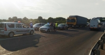 Stire din Eveniment : Accident grav pe DN2. Un tir s-a ciocnit cu trei mașini