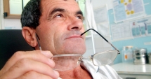 Stire din Sănătate : Tensiunea arterială, efecte grave asupra ochilor