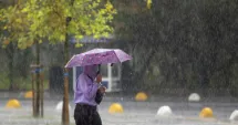 Stire din Social : Meteorologii anunţă instabilitate atmosferică, duminică, în mai multe regiuni ale ţării