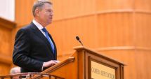 Stire din Politică-Administrație : Ședință solemnă a Parlamentului, pentru Ziua Națională. Participă Klaus Iohannis și Ludovic Orban