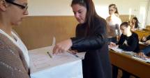 Stire din Cultură-Educație : O elevă de la Mihail Kogălniceanu, votată în Consiliul de Administrație al liceului