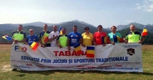 Stire din Sport : Oina la putere! De la Sâmbăta de Sus, pe plaja "Cleopatra"
