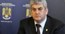 Stire din Politică-Administrație : "Multe promisiuni neonorate"