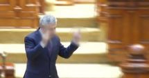 VIDEO. IMAGINILE RUȘINII! Florin Iordache, semne obscene în Parlament